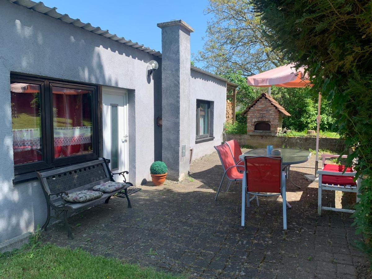 Ferienhaus Im Ostertal Sankt Wendel Bagian luar foto