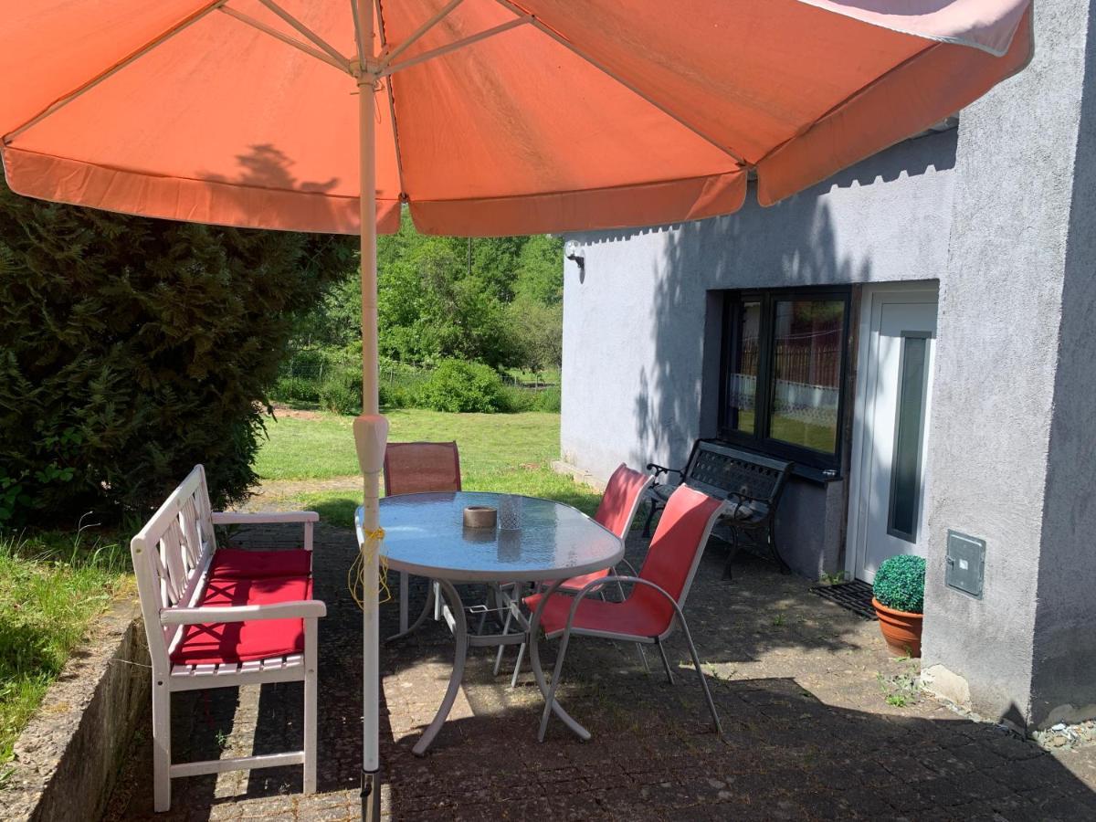 Ferienhaus Im Ostertal Sankt Wendel Bagian luar foto